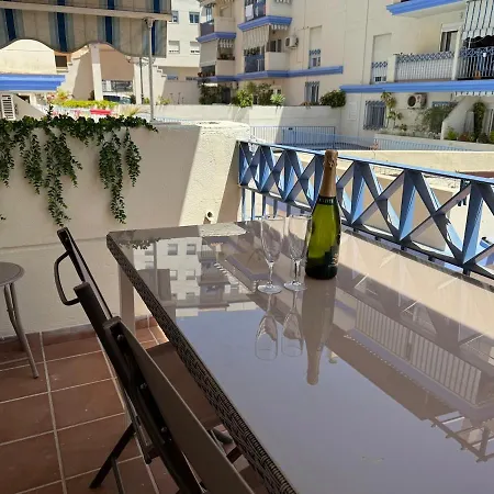 Modern By & Old Town With Pool