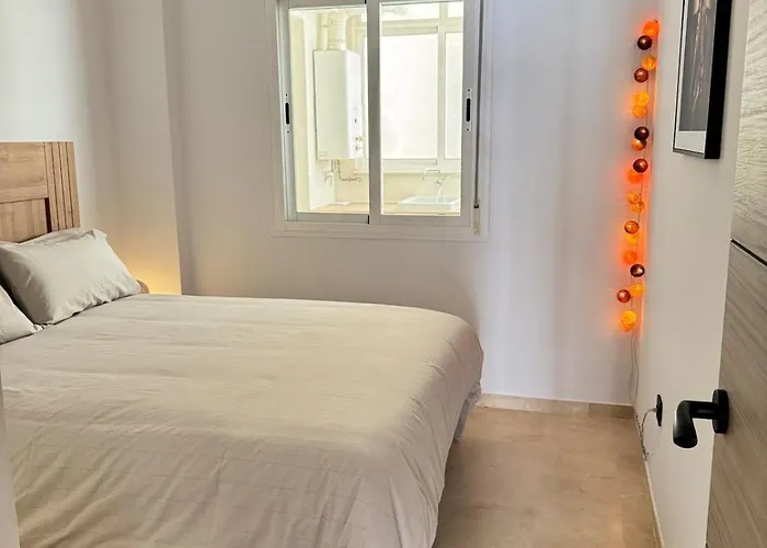 Modern By & Old Town With Pool Daire Estepona