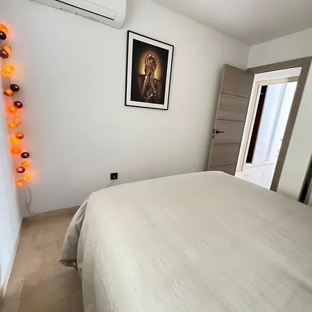 Modern By & Old Town With Pool